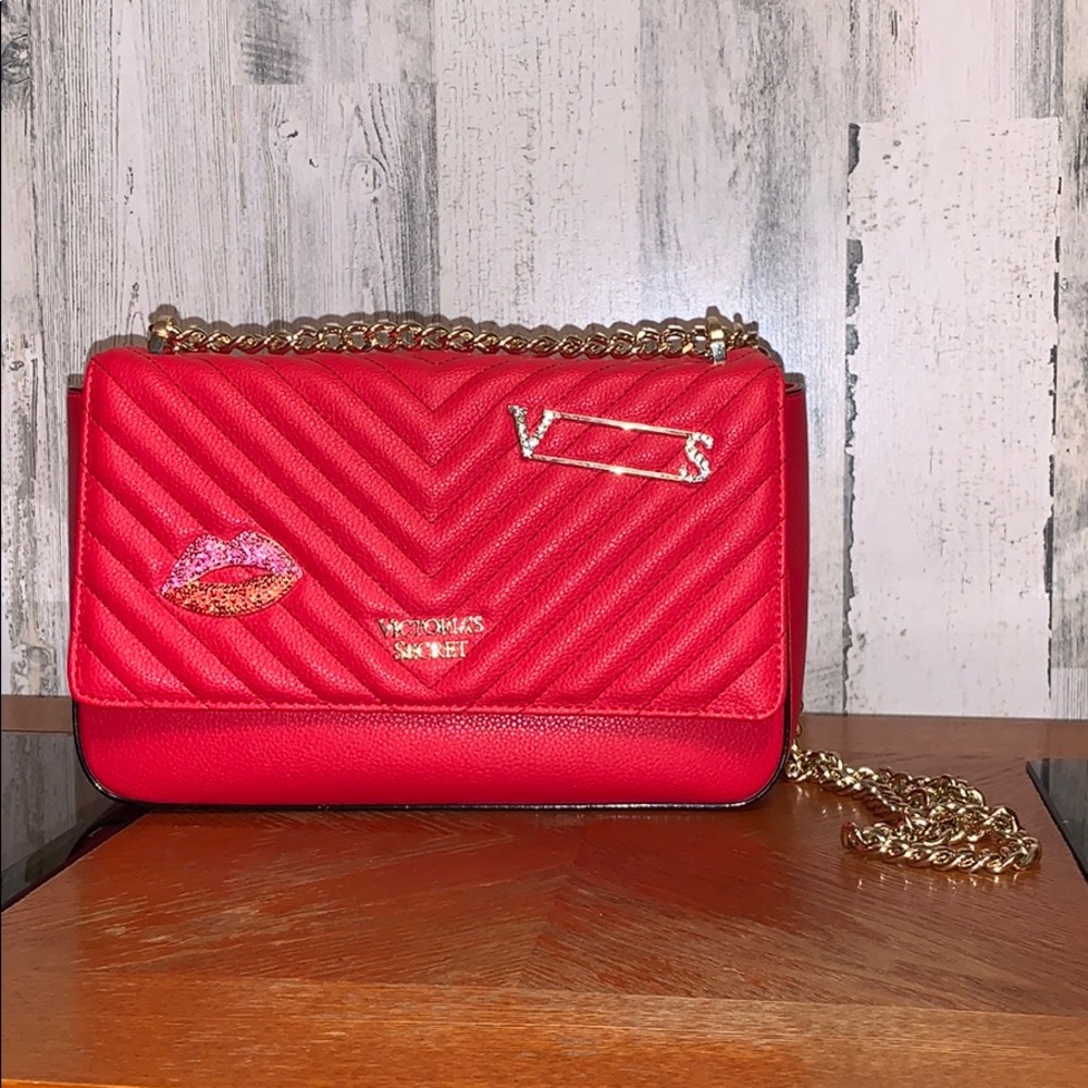 Victoria secret red purse ❤️